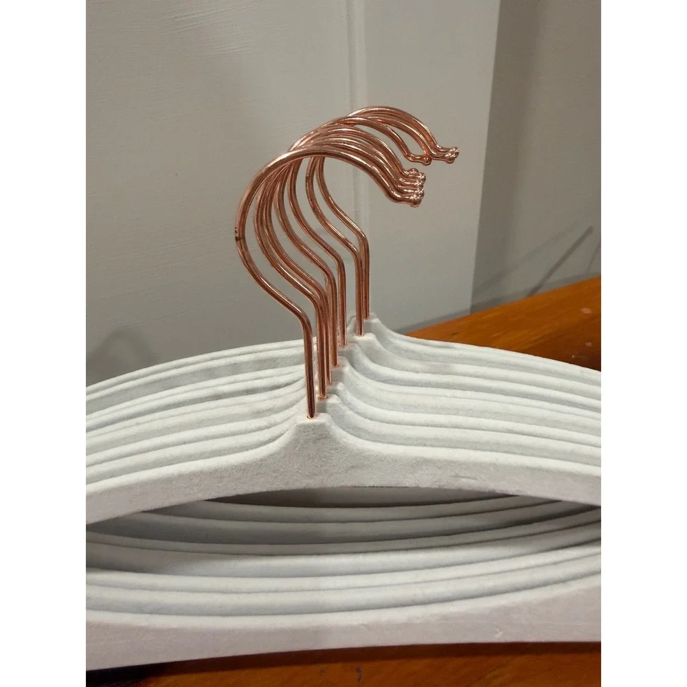 9 Pack White Velvet Non-Slip Clothes Hangers with Rose Gold Hooks Slim Profile
